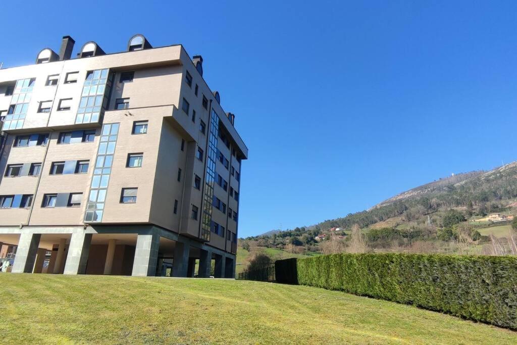 Апартаменты Atico Mirador Del Naranco, Parking Gratuito, Wifi, Zona Residencial Овьедо Экстерьер фото